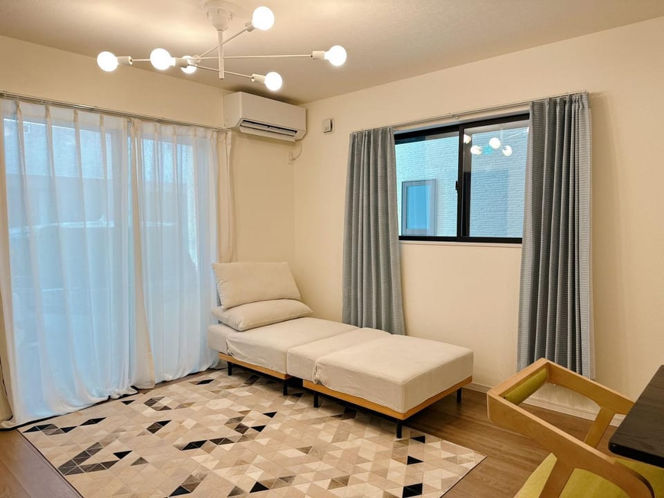 Living room, air conditioner