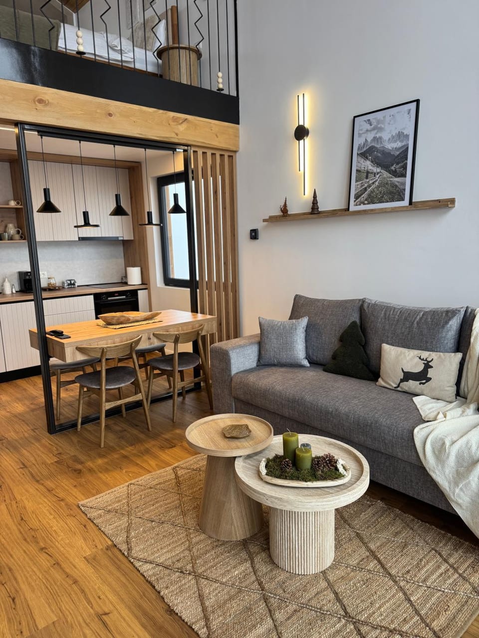 Altitude Escape Retreat Chalet in Brașov County