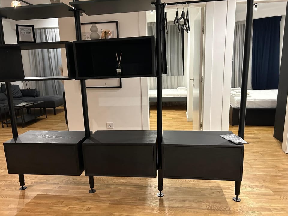 Living room, Photo of the whole room