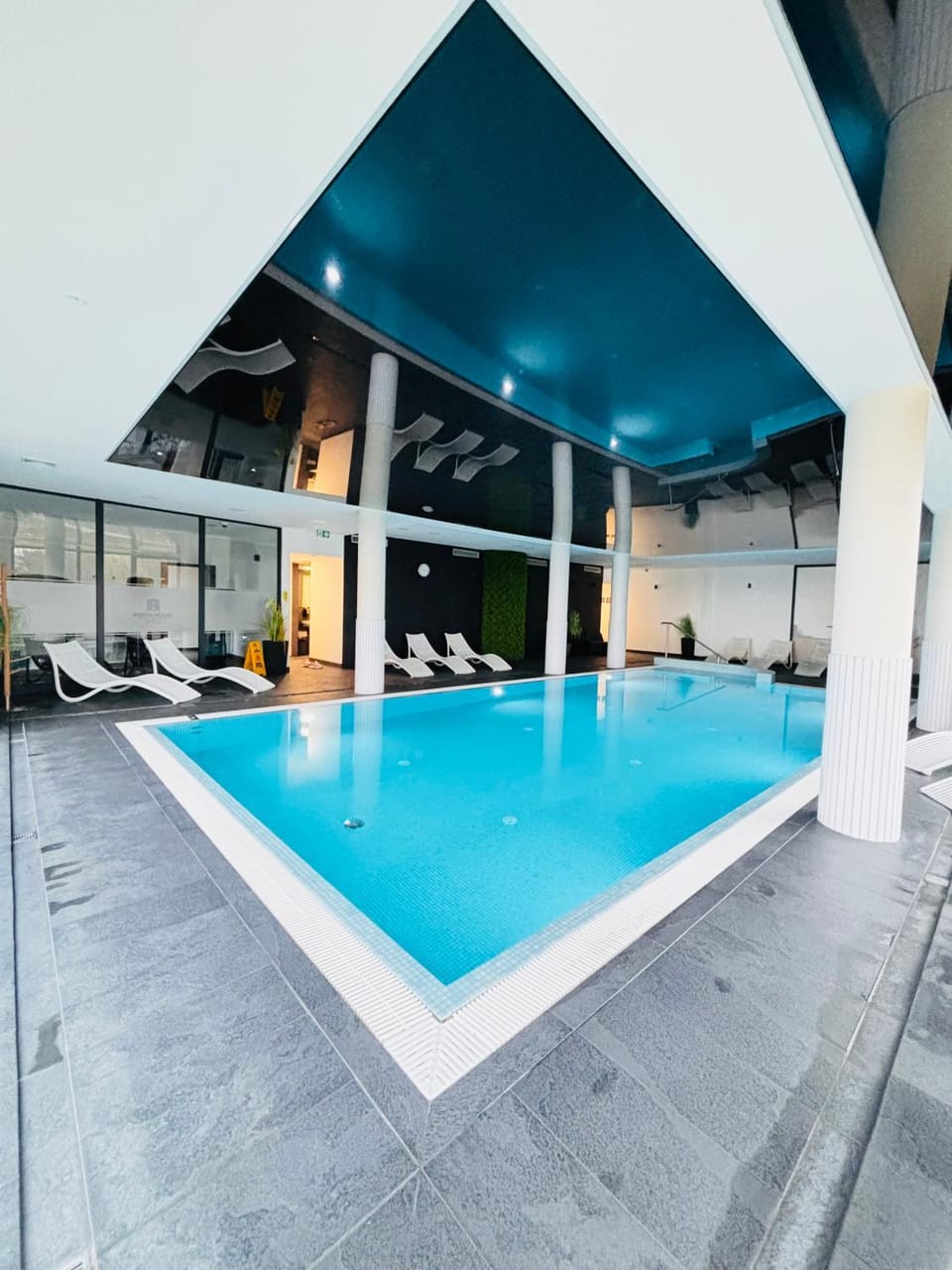 Pool view, Swimming pool, Swimming pool