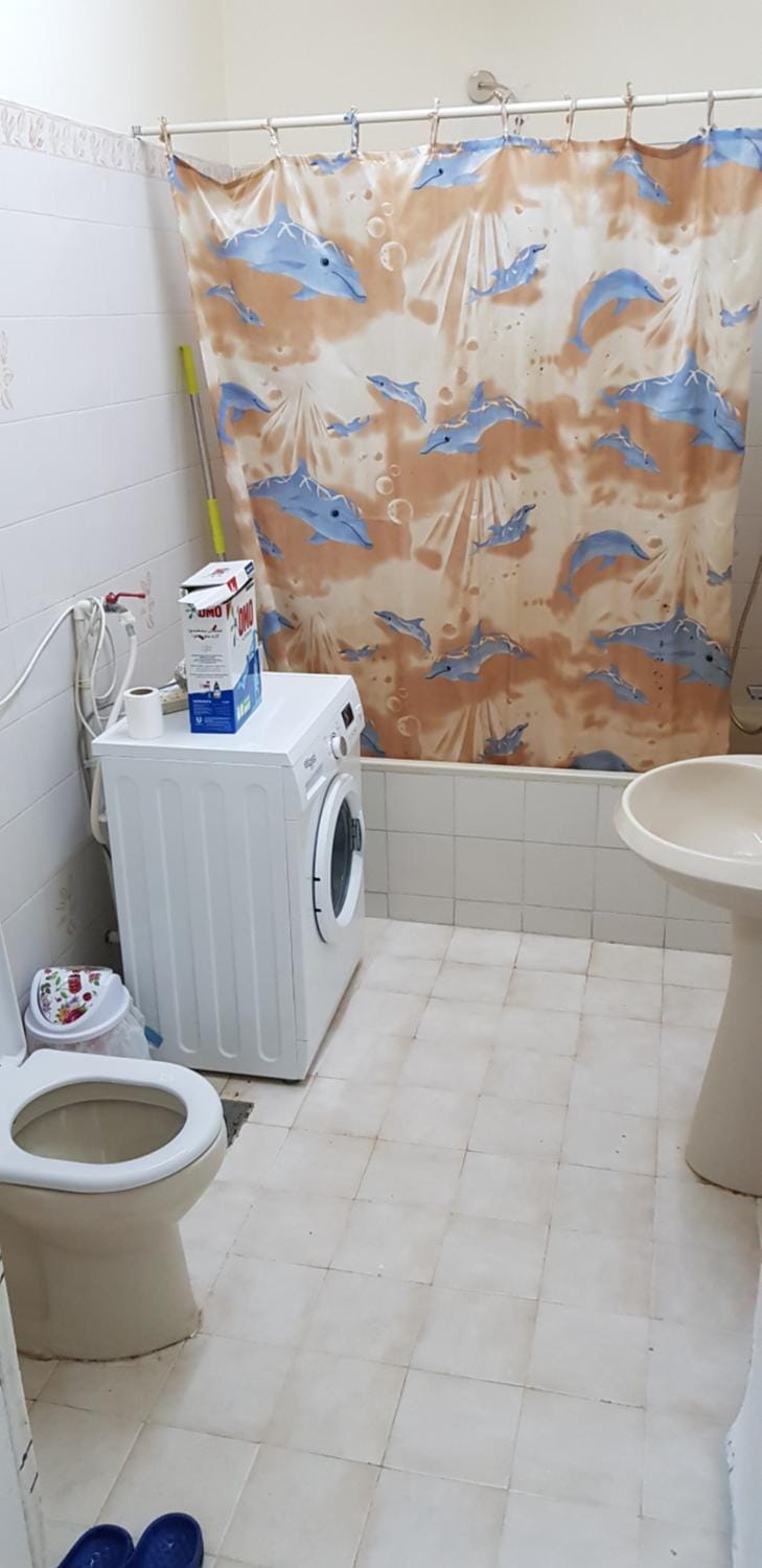 Men-only house in Khor Fakkan Hostel in Sharjah