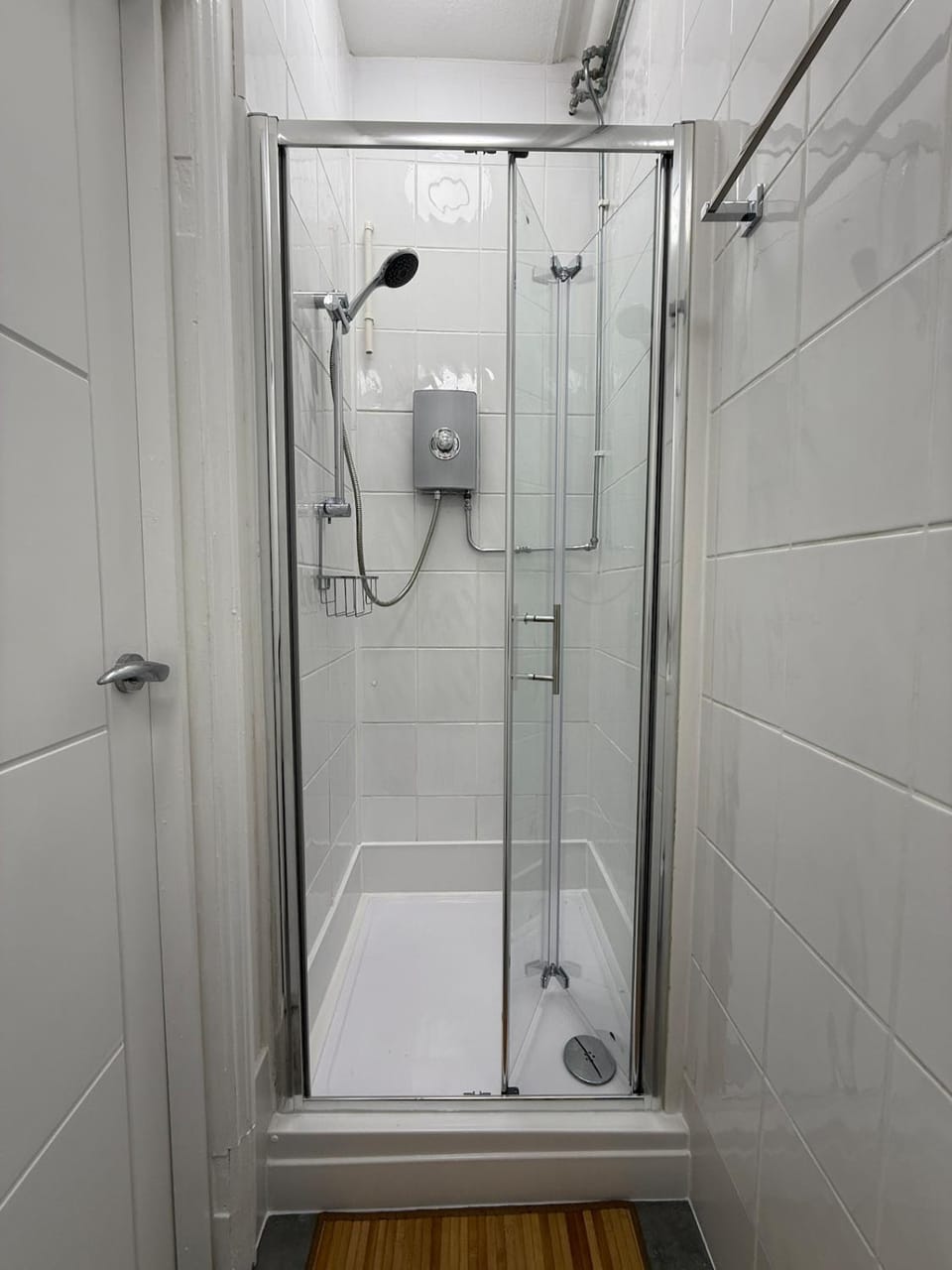 Modern Luxe Studio Flat Apartment in Leicester