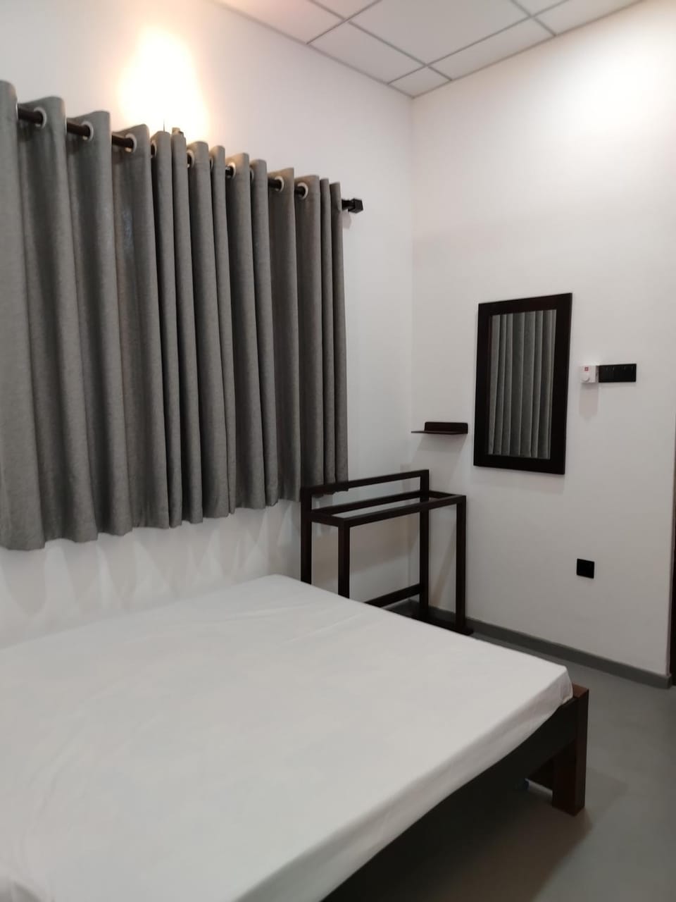 Bed, Bedroom, air conditioner