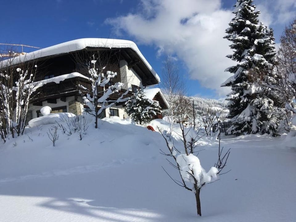 Property building, Winter
