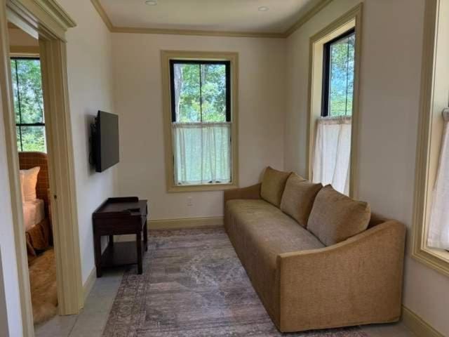 Dogwood - Upscale 2 bedroom Villa at Petite Acres Villa in New Buffalo