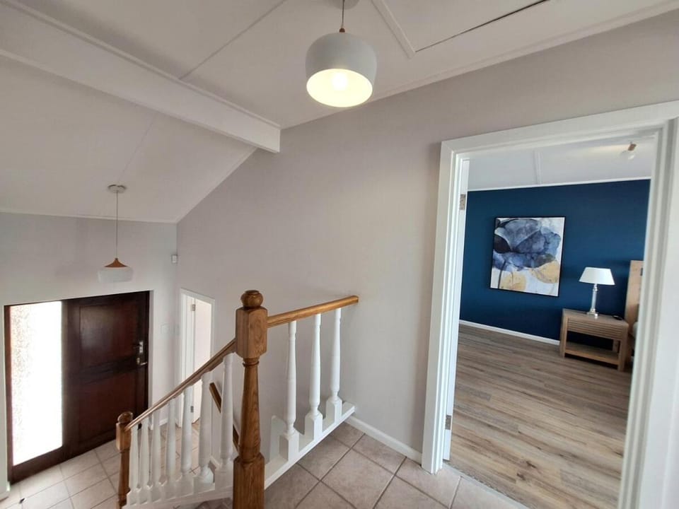 Blue Horizon - Seaviews - Beach Access Apartment in Port Alfred