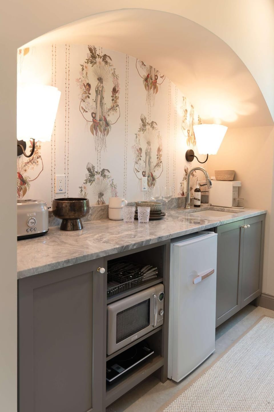 Woodsage - Upscale 2 Bedroom Villa at Petite Acres Villa in New Buffalo
