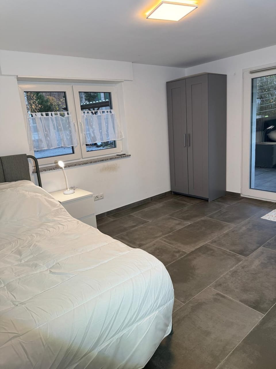 Moderne 80qm mit Terrasse, Wlan und Parkplatz - Nähe Nürburgring Apartment in Ahrweiler
