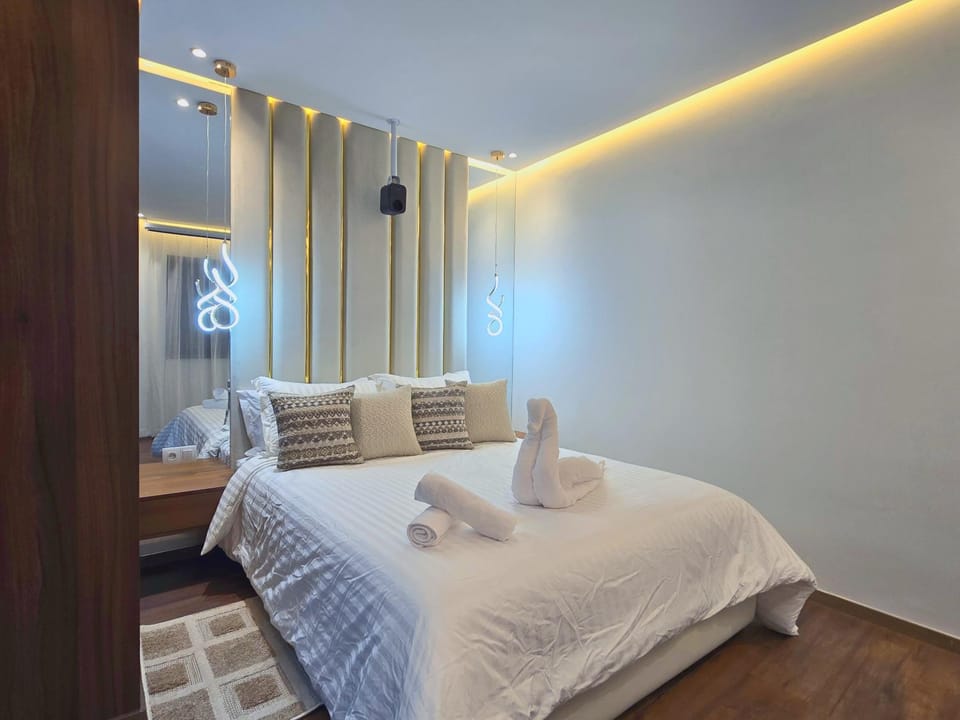 Central New 1BR Next to the Train Station Apartment in Marrakesh