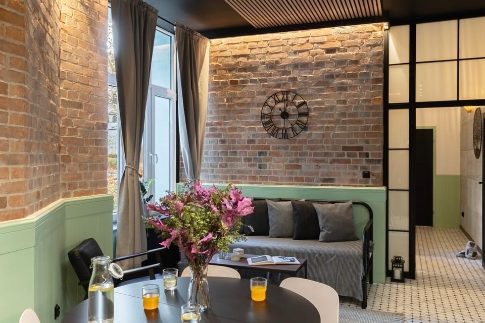 Living room, Seating area