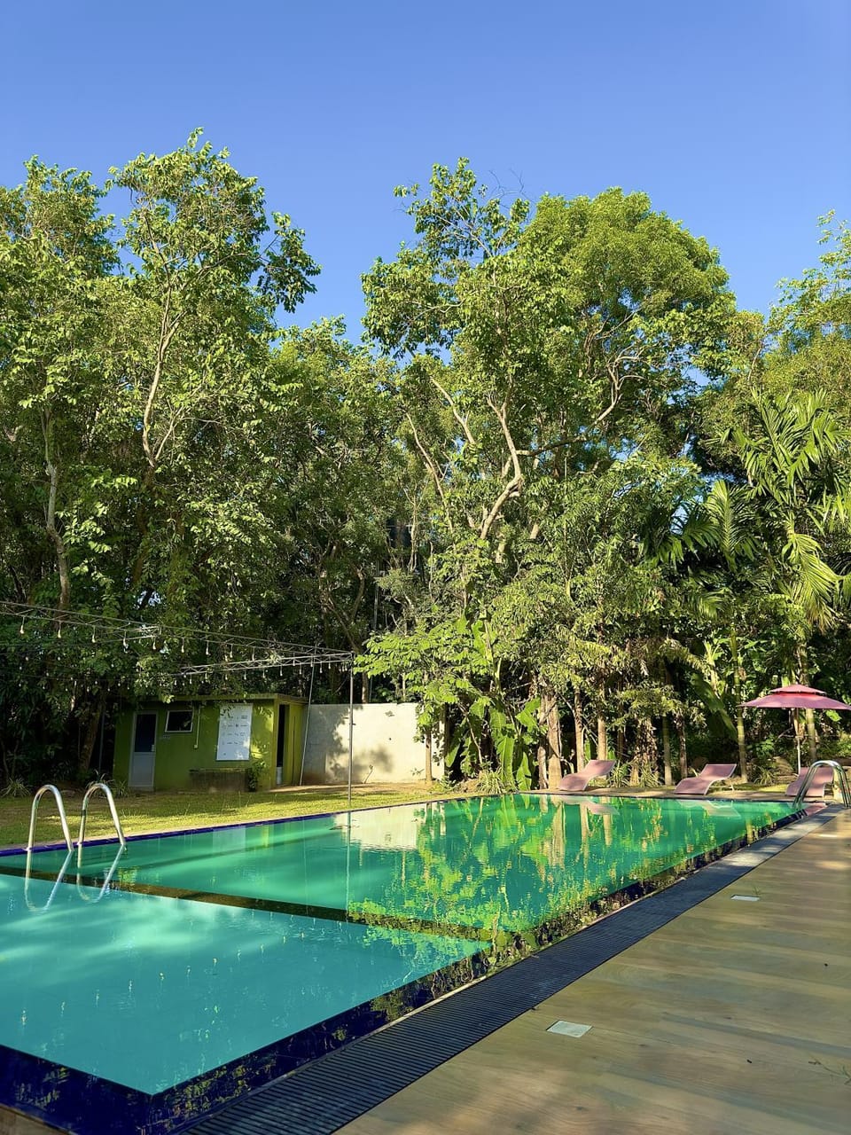 Swimming pool