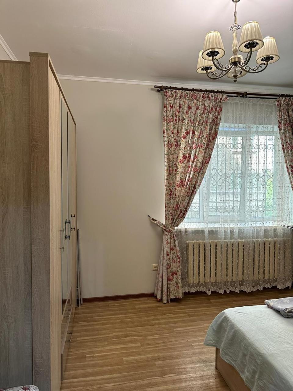 Евродвушка на Жамбыла Гагарина Apartment in Almaty