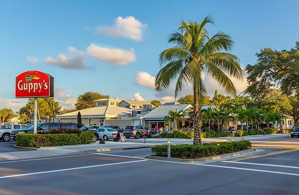 Beachfront Condo Indian Rocks Beach Heated Pool Apartment in Indian Rocks Beach