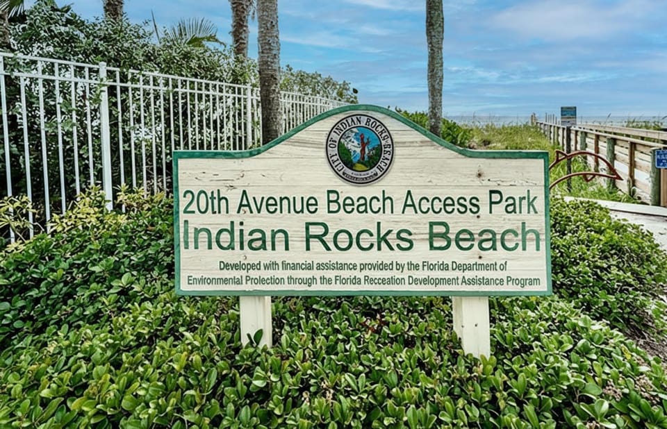 Beachfront Condo Indian Rocks Beach Heated Pool Apartment in Indian Rocks Beach