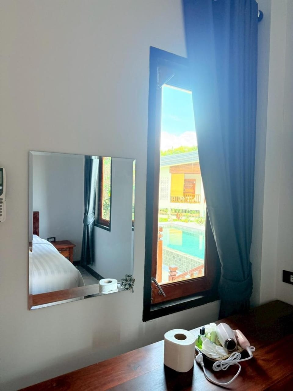 Photo of the whole room