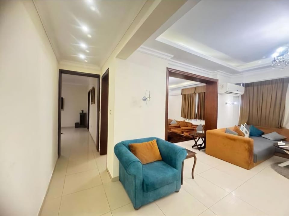 الجيزه الدقي Apartment in Egypt