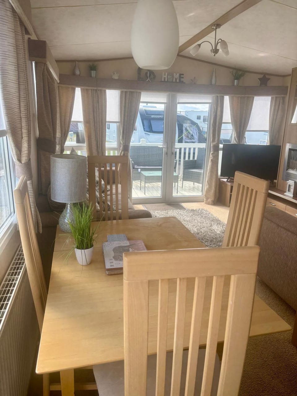 Static Caravan 8 Berth 3 bedrooms, ensuite Saltcoats, Ayrshire, Scotland DG CH Campground/ 
RV Resort in England