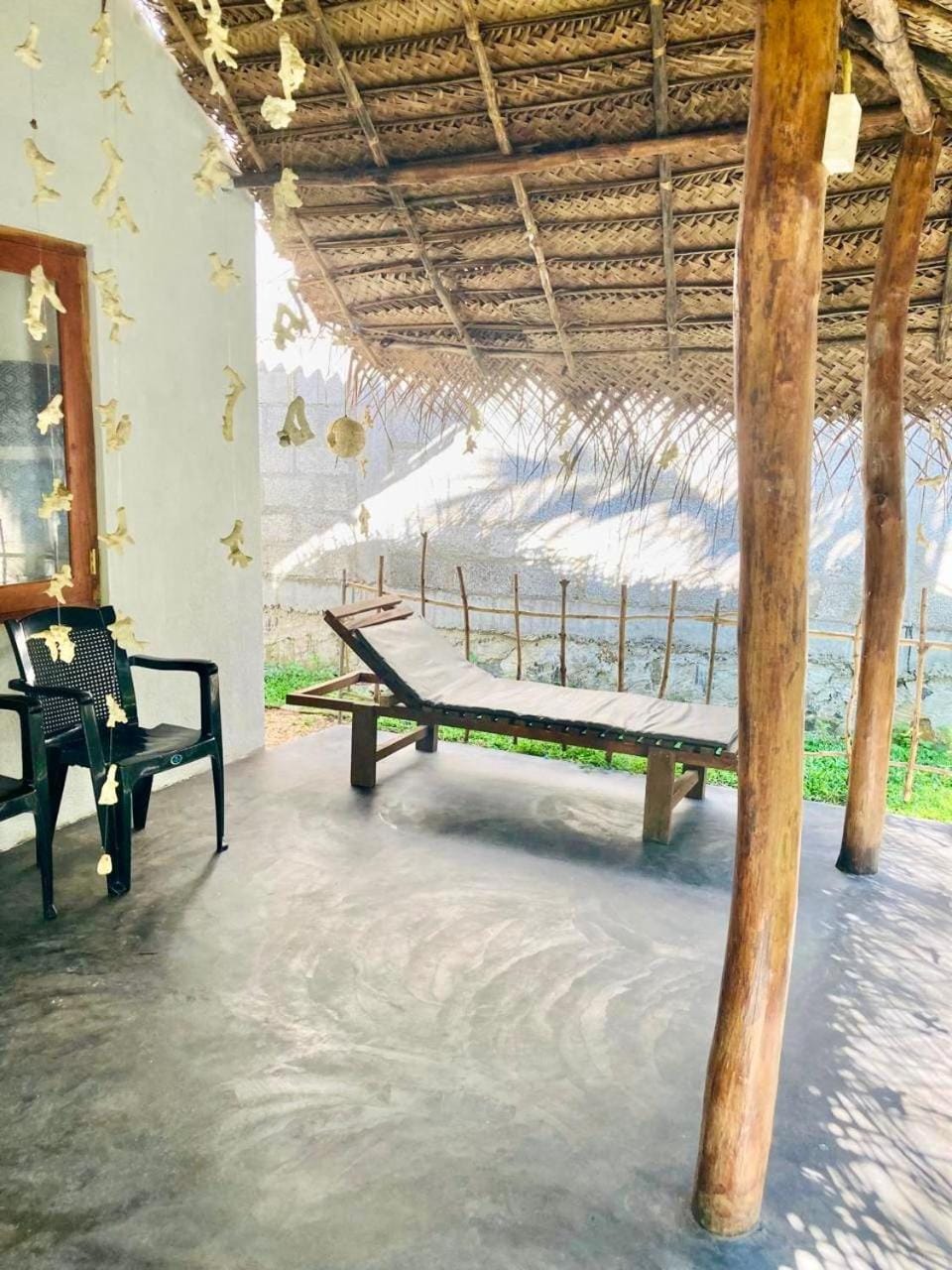 Patio, Lake view