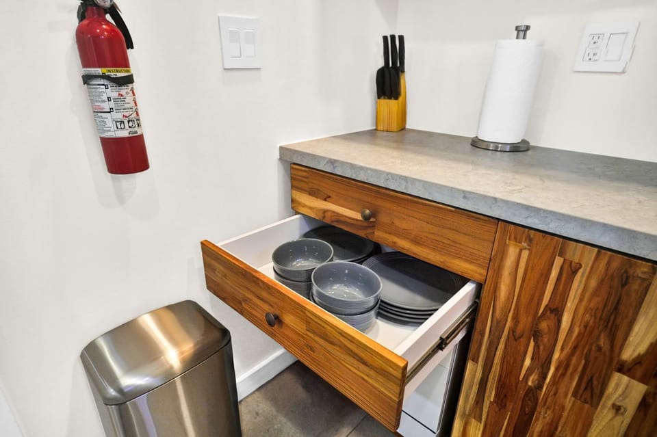Compact Havana Suites - With Self Check-in Apartment in Coral Gables