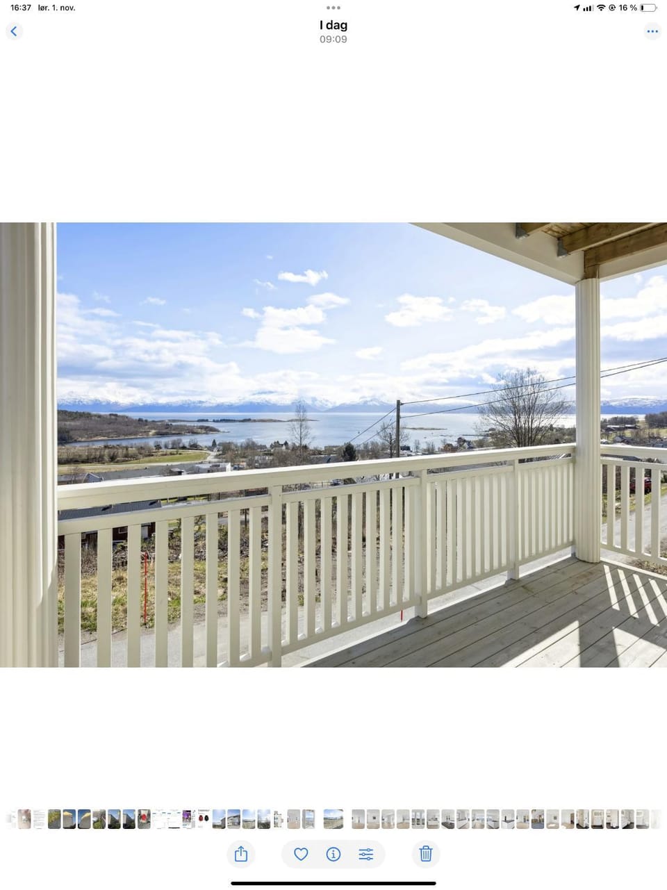 Property building, Natural landscape, View (from property/room), Balcony/Terrace, Lake view