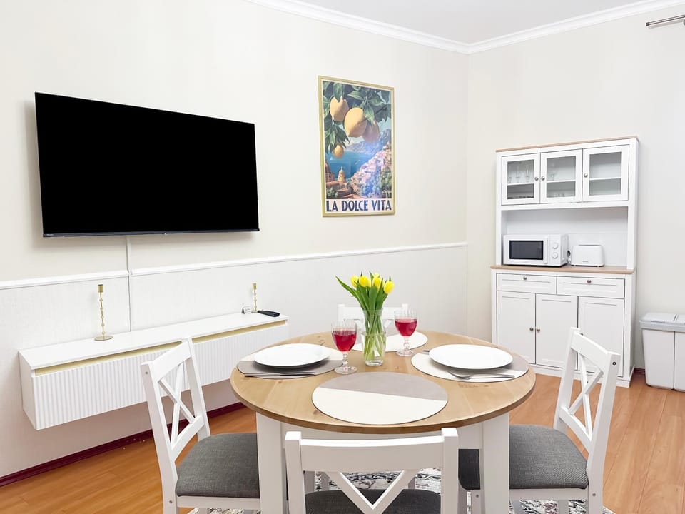 TV and multimedia, Food, kitchen