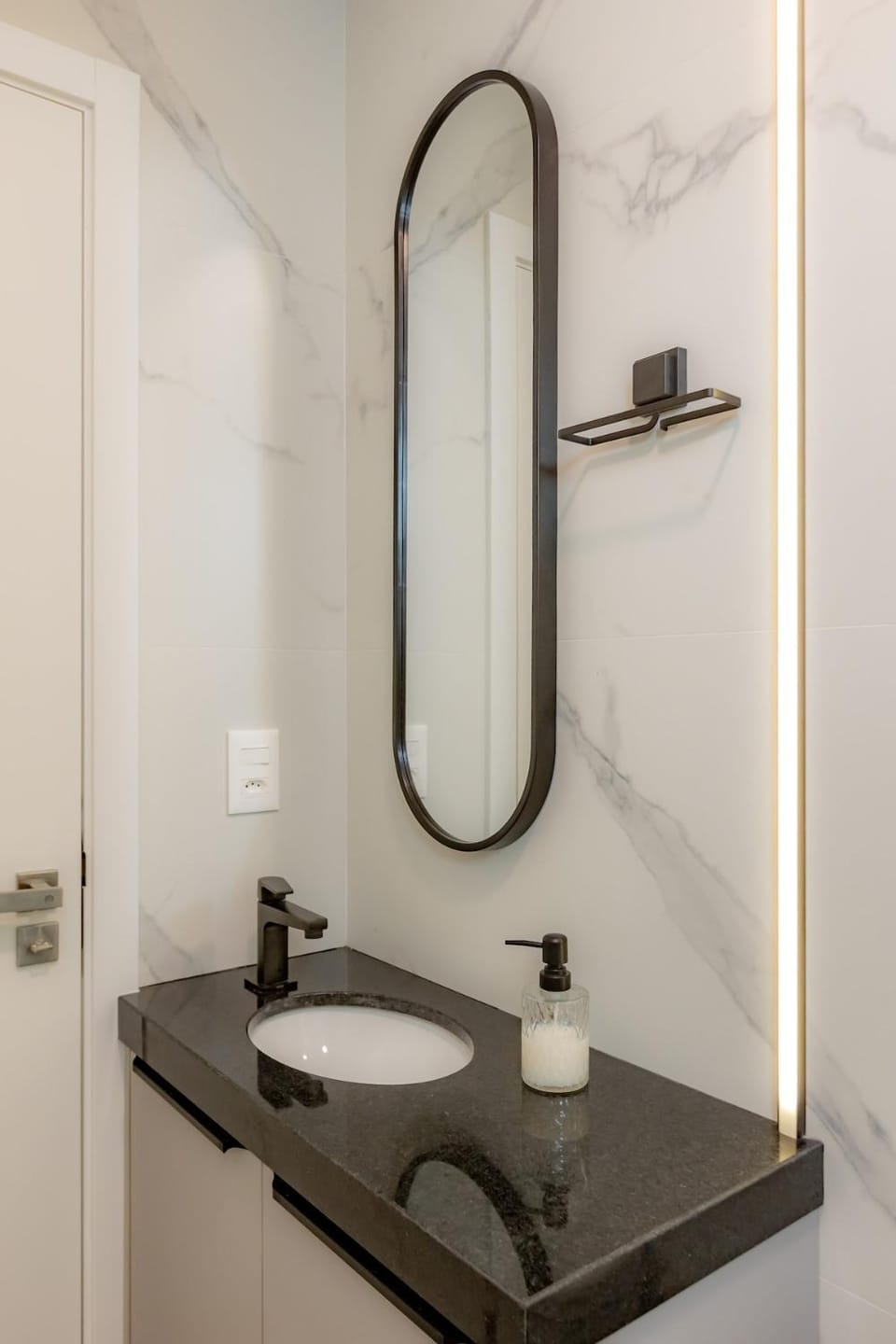Brava, AP moderno, 2 suítes com varanda gourmet Apartment in Balneário Camboriú