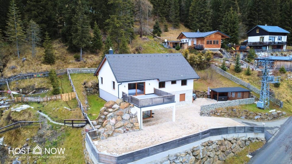 Property building, Day, Natural landscape, Bird's eye view