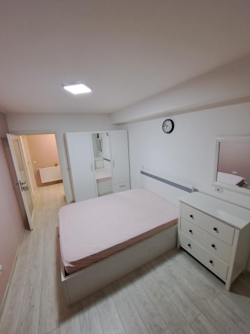 Fiald Apartamente New Apartment in Romania