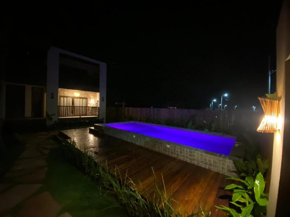 Property building, Garden, Garden view, Pool view, Swimming pool, Swimming pool