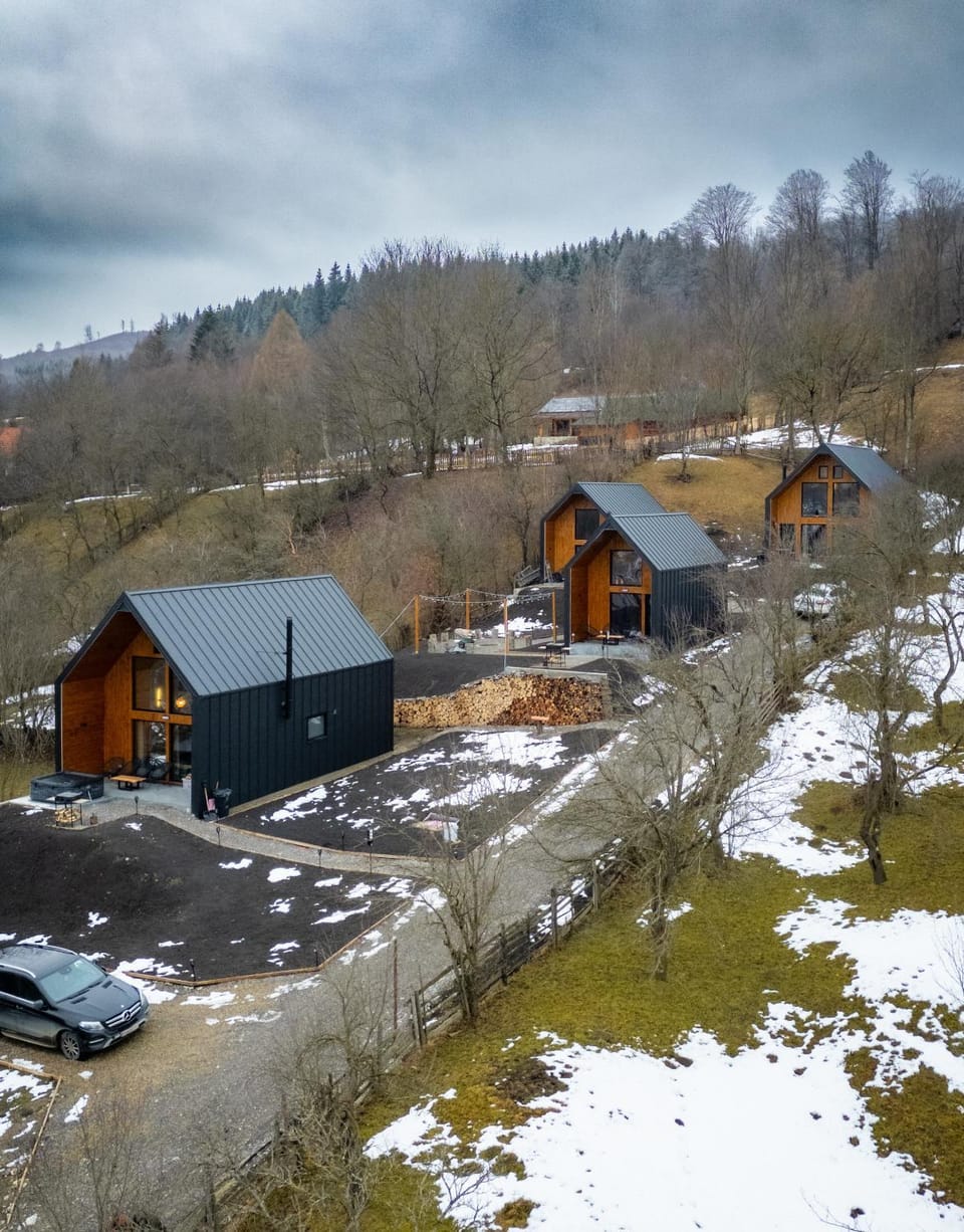 Property building, Bird's eye view