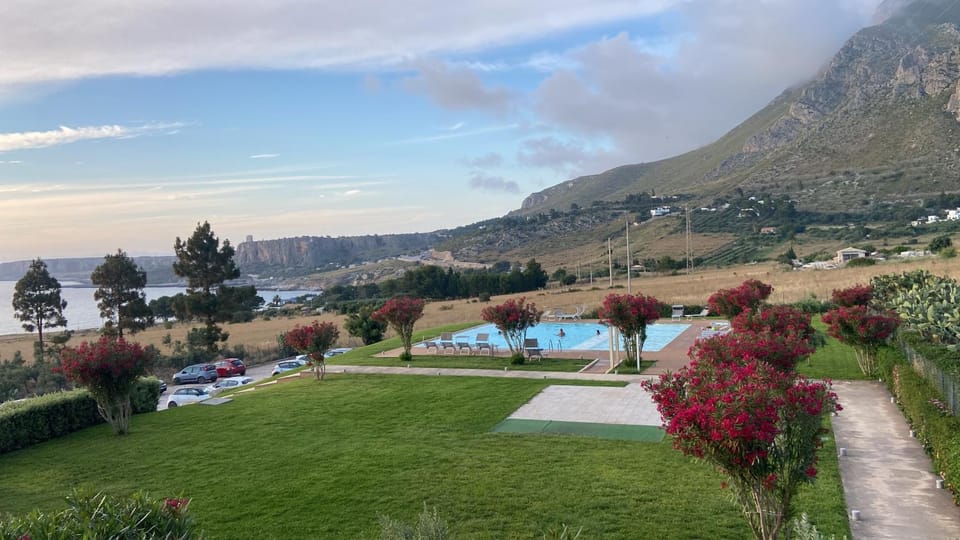Balcony/Terrace, Garden view, Pool view, Swimming pool