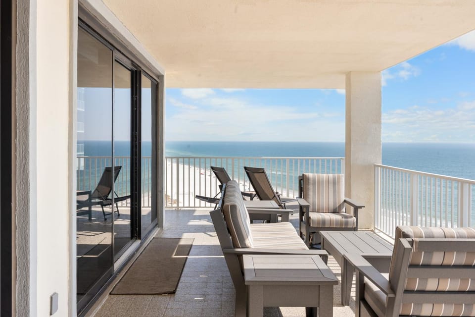 Balcony/Terrace, Seating area, Sea view