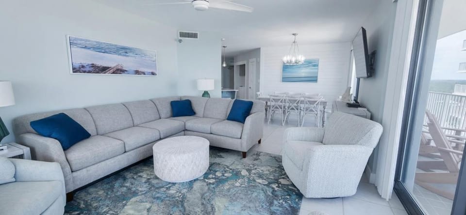 Balcony/Terrace, Living room, Photo of the whole room, Seating area, Dining area