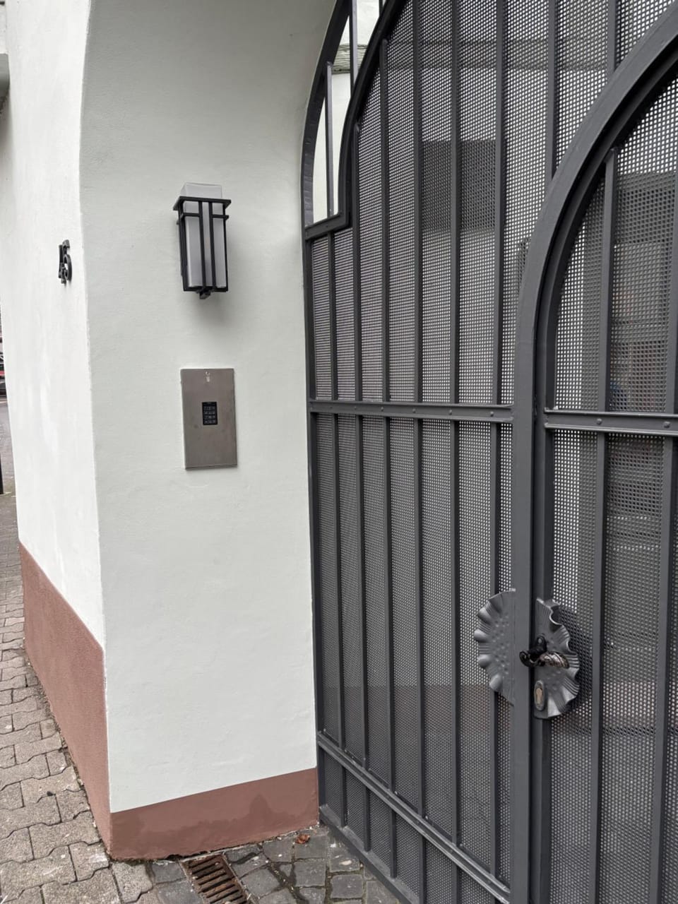 Property building, Facade/entrance