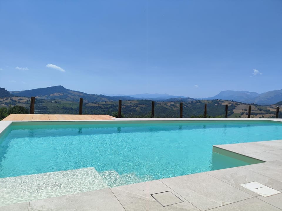 GrazieSole Agriturismo casa intera in esclusiva Villa in Marche