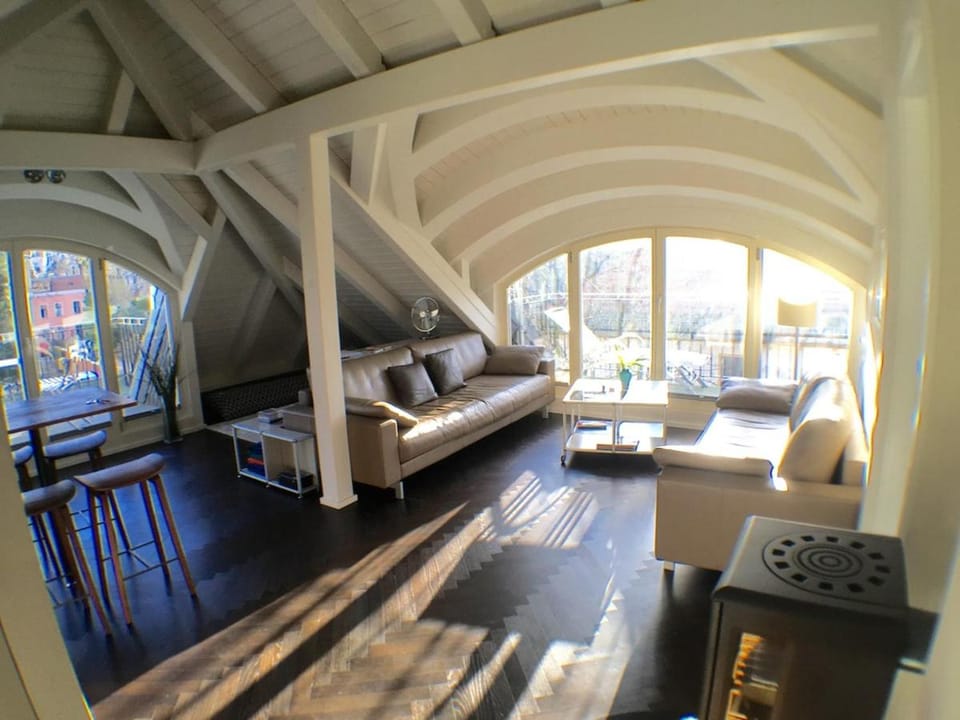 Exklusives DG-Apartment in Berlin Pankow Apartment in Saxony