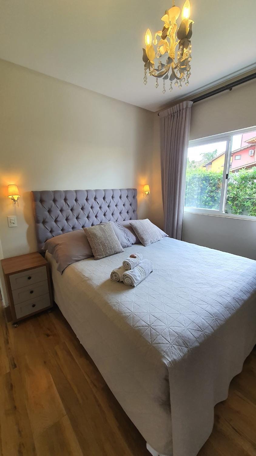Casa aconchegante 5 minutos da praia a pé Cozy house 5 minutes from the beach on foot House in Florianopolis