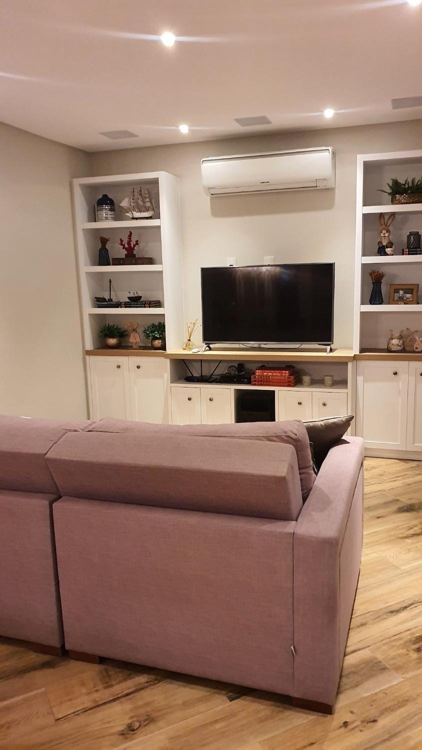 Casa aconchegante 5 minutos da praia a pé Cozy house 5 minutes from the beach on foot House in Florianopolis