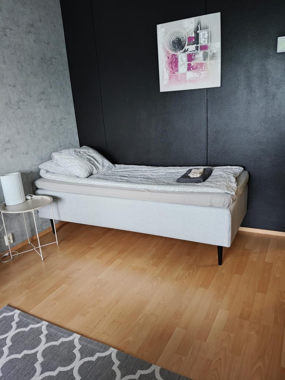 Peaceful and spacious apartment with free parking Apartment in Kemi