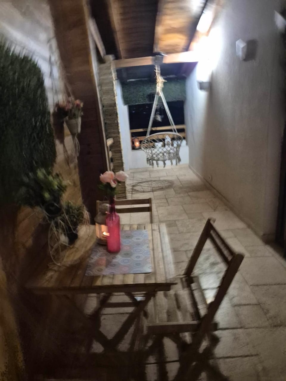 Carol Residence Penthouse -outside jacuzzi and barbeque- 10 min to the Christmas Market Apartment in Craiova