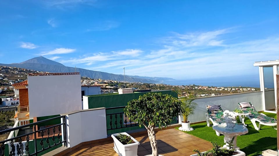 Natural landscape, Mountain view, Sea view
