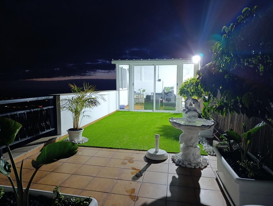 Patio, Solarium, Balcony/Terrace