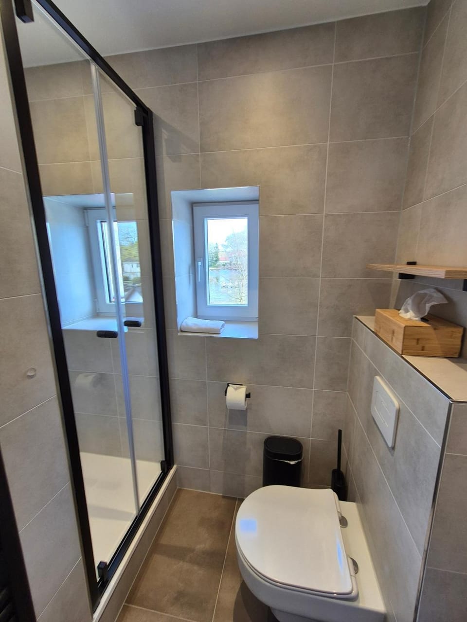 Shower, Toilet, Bathroom