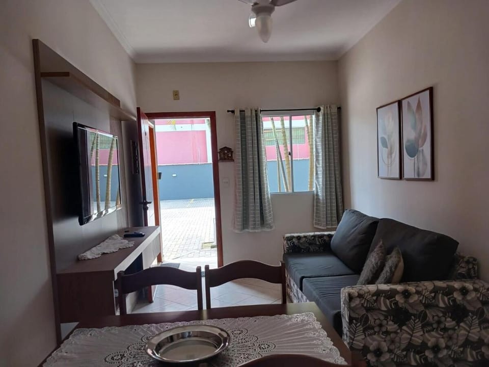 Apartamento térreo em Ubatuba para a Família Apartment in Ubatuba