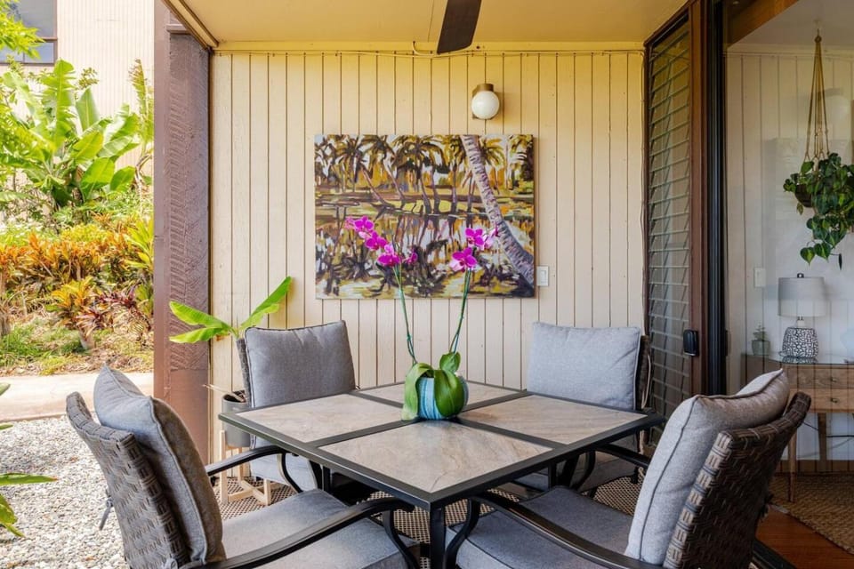 Balcony/Terrace, Dining area