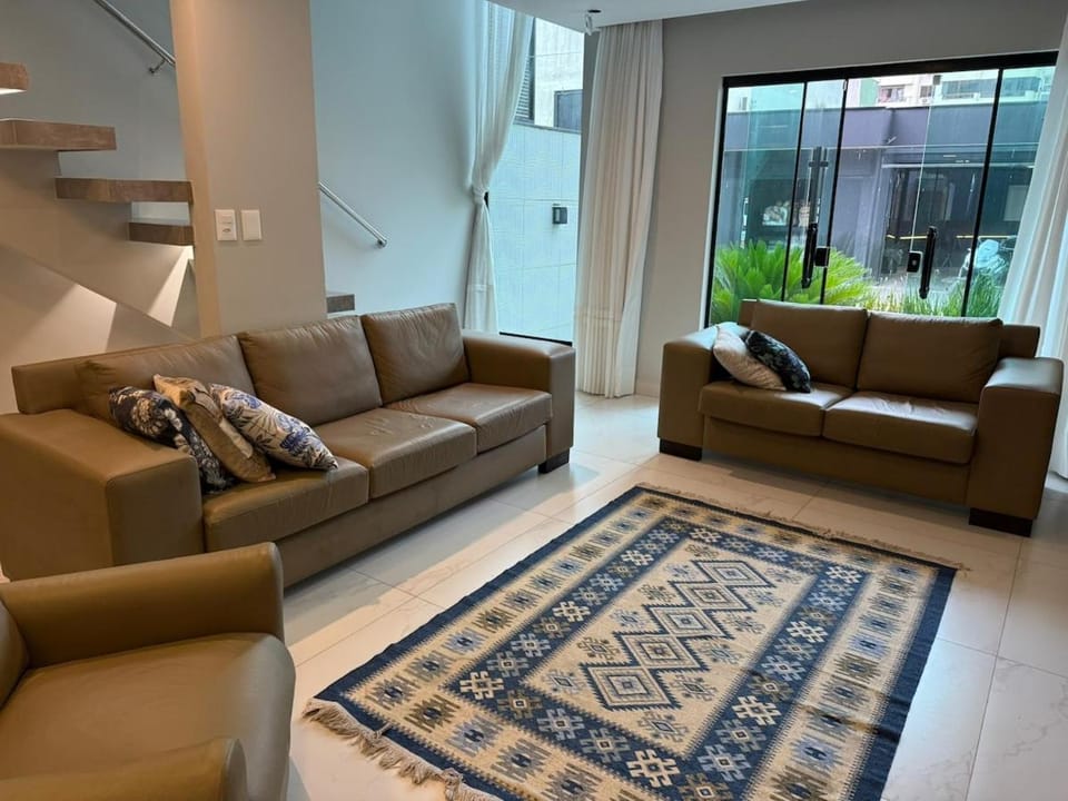 Casa 2 no coração de Meia Praia Apartment in Porto Belo