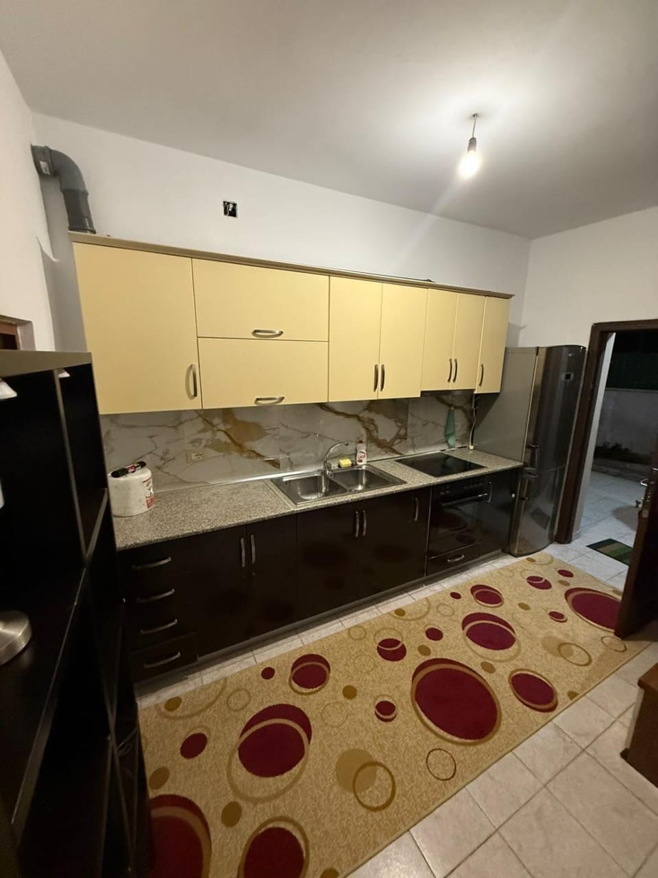 Khloe s Flat Apartment in Tirana