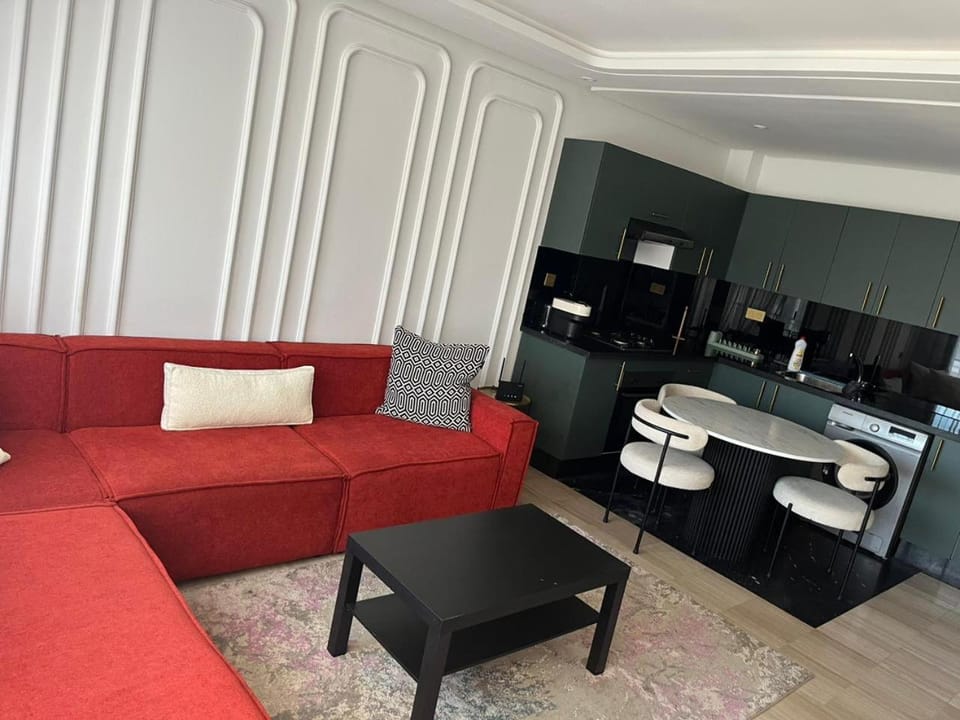 Kitchen or kitchenette, Living room, Seating area