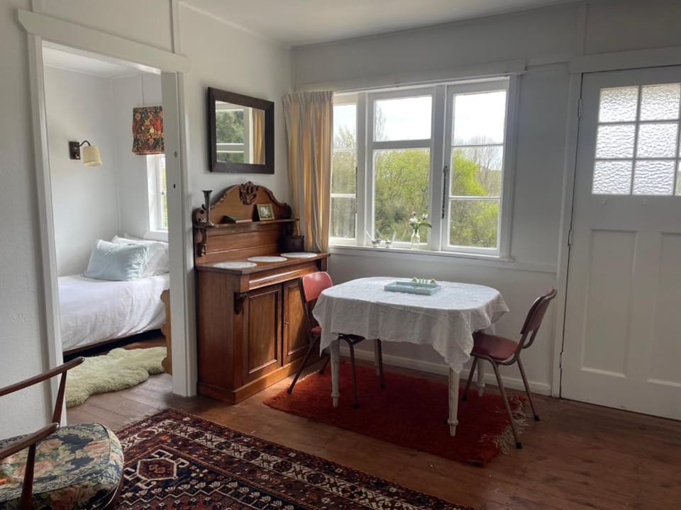 Shepherdess Hut House in Cambridge