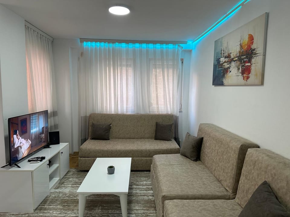 Prishtina Urban Apartment 2 Apartment in Serbia